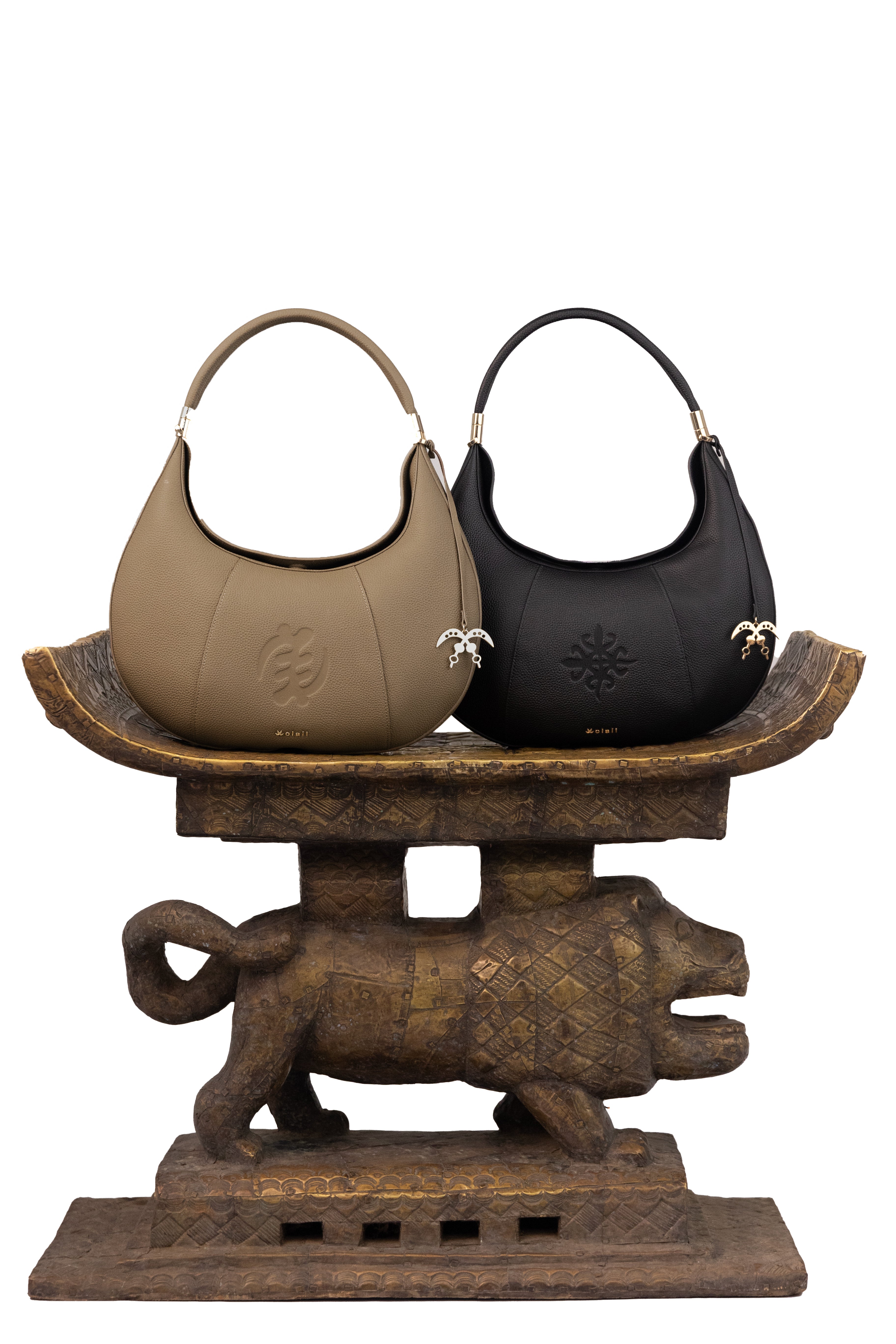 THE TAUPE SHIKA